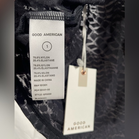 NEW 𝅺Good American Racerback Tank Top Womens Activewear Animal Print Shirt Sz S - Picture 7 of 7